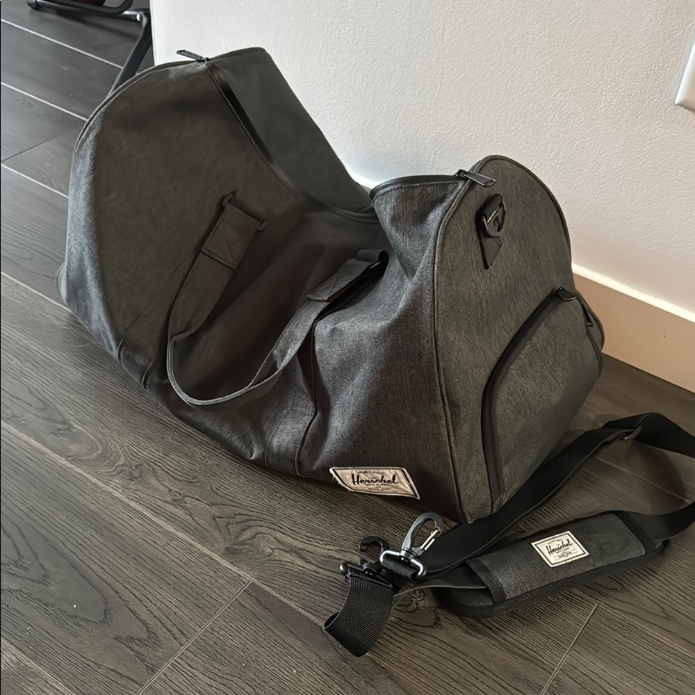 Herschel Supply Company Gray Duffel Bag